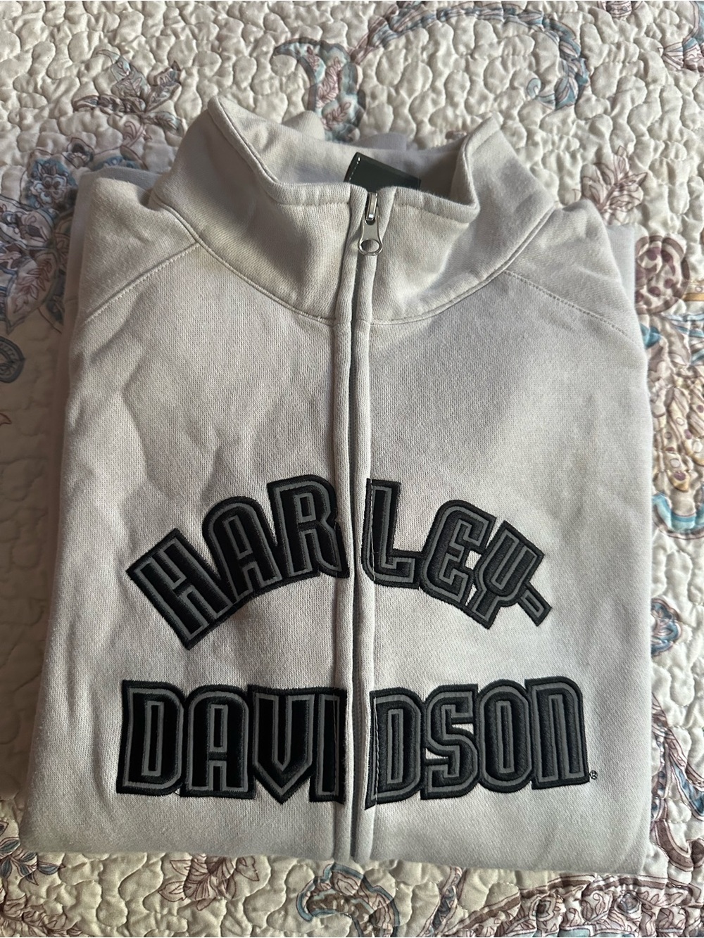 Harley-Davidson light gray Zip-Front Jacket with Black Logo great condition.